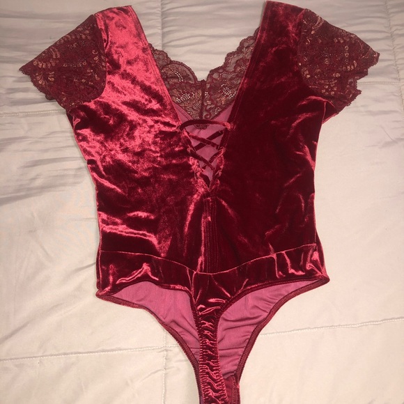 Victoria Secret Red Crushed Velvet Bodysuit - Picture 12 of 14